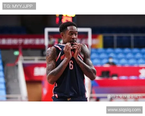 马尚布鲁克斯：从NBA到CBA的传奇旅程与辉煌成就解析