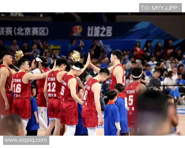 CBA联赛精彩对决北京队迎战广厦队直播盛况全程回顾